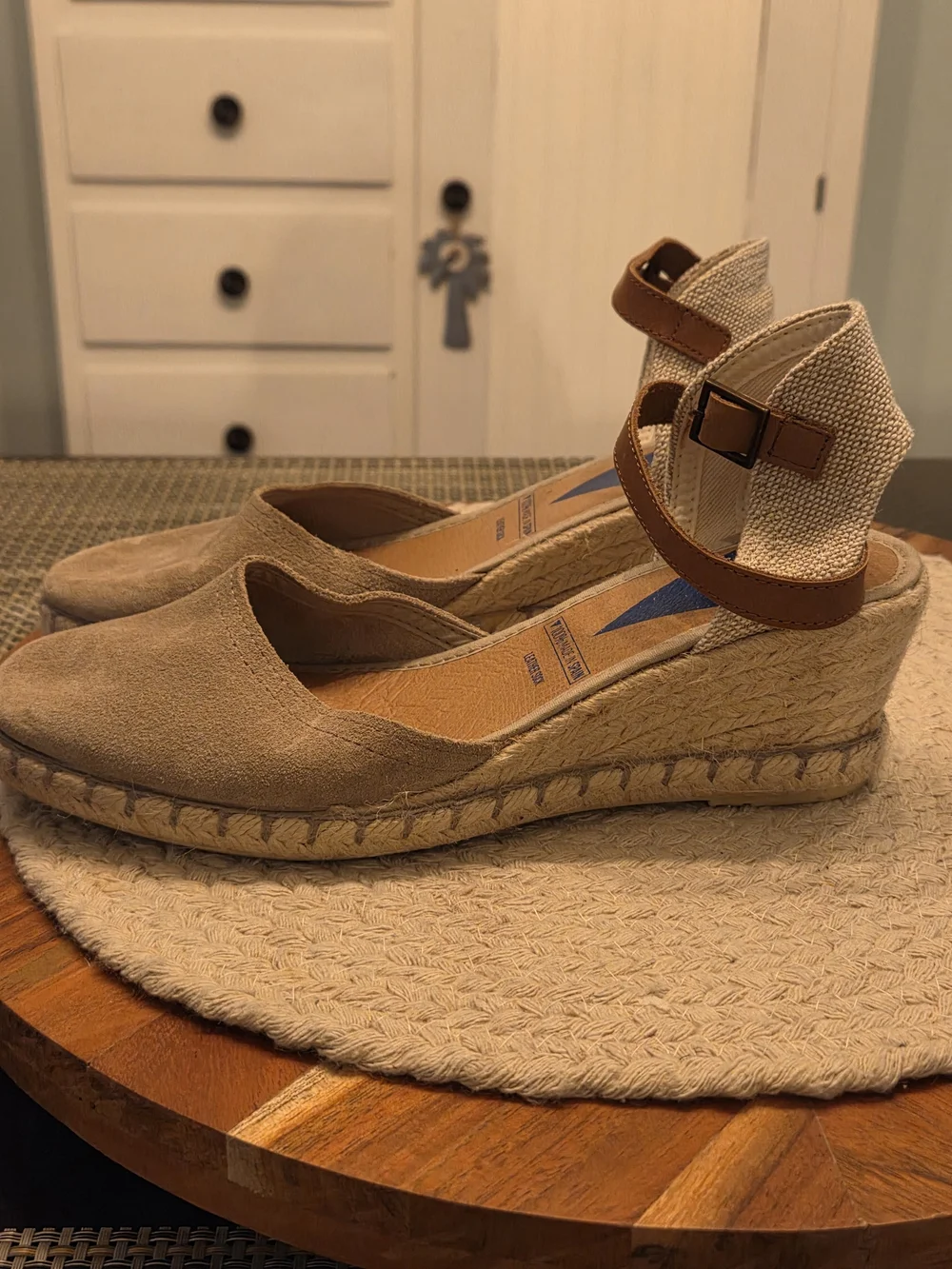 Women's Tan Espadrille Wedge Ankle-Strap Sandal 37